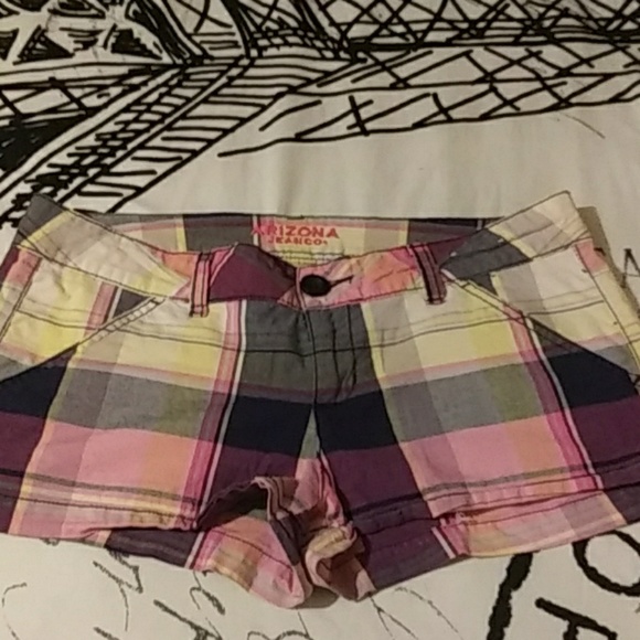 Arizona Jean Company Pants - Arizona Jean Co. Plaid Shorts Size 7